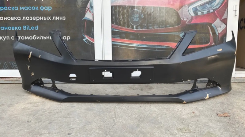 Бампер на toyota Camry 4